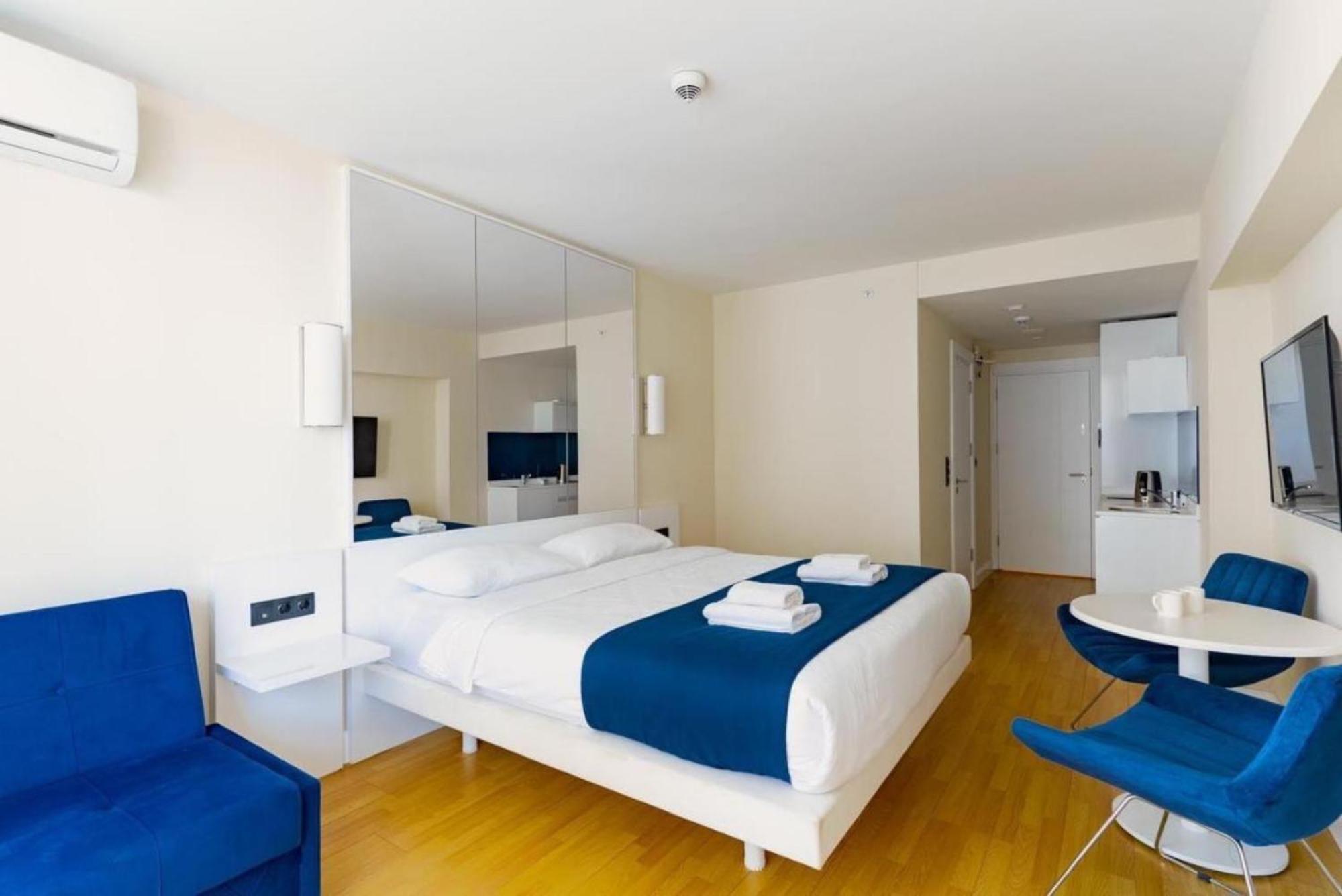 Orbi City Sea View Aparthotel Batumi Exterior photo