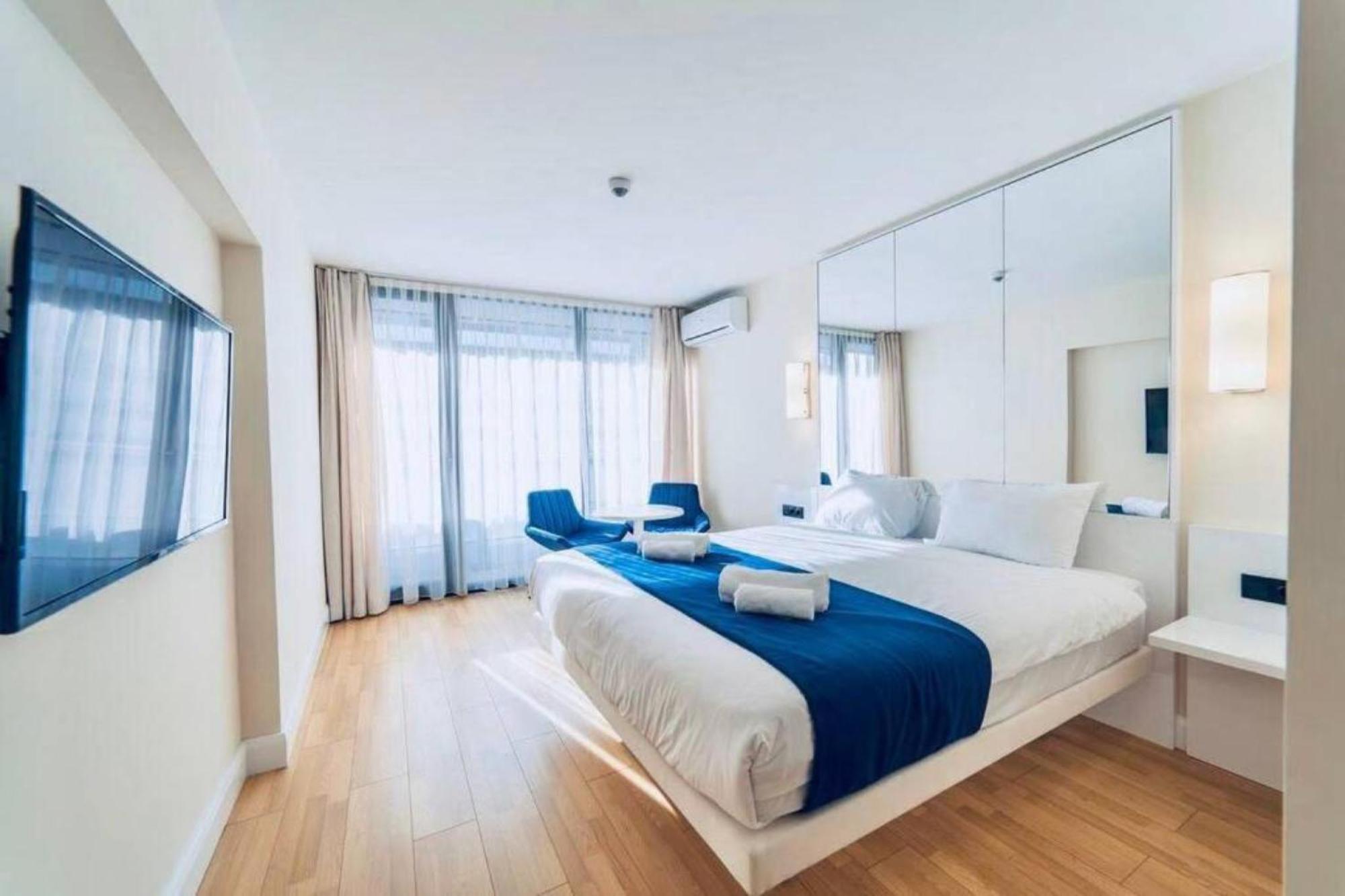 Orbi City Sea View Aparthotel Batumi Exterior photo