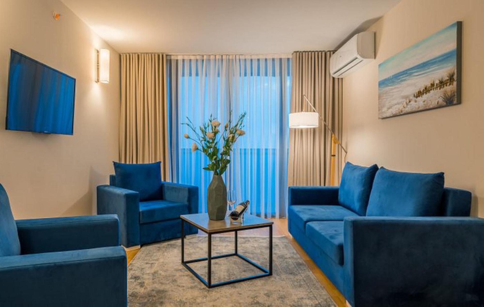 Orbi City Sea View Aparthotel Batumi Exterior photo
